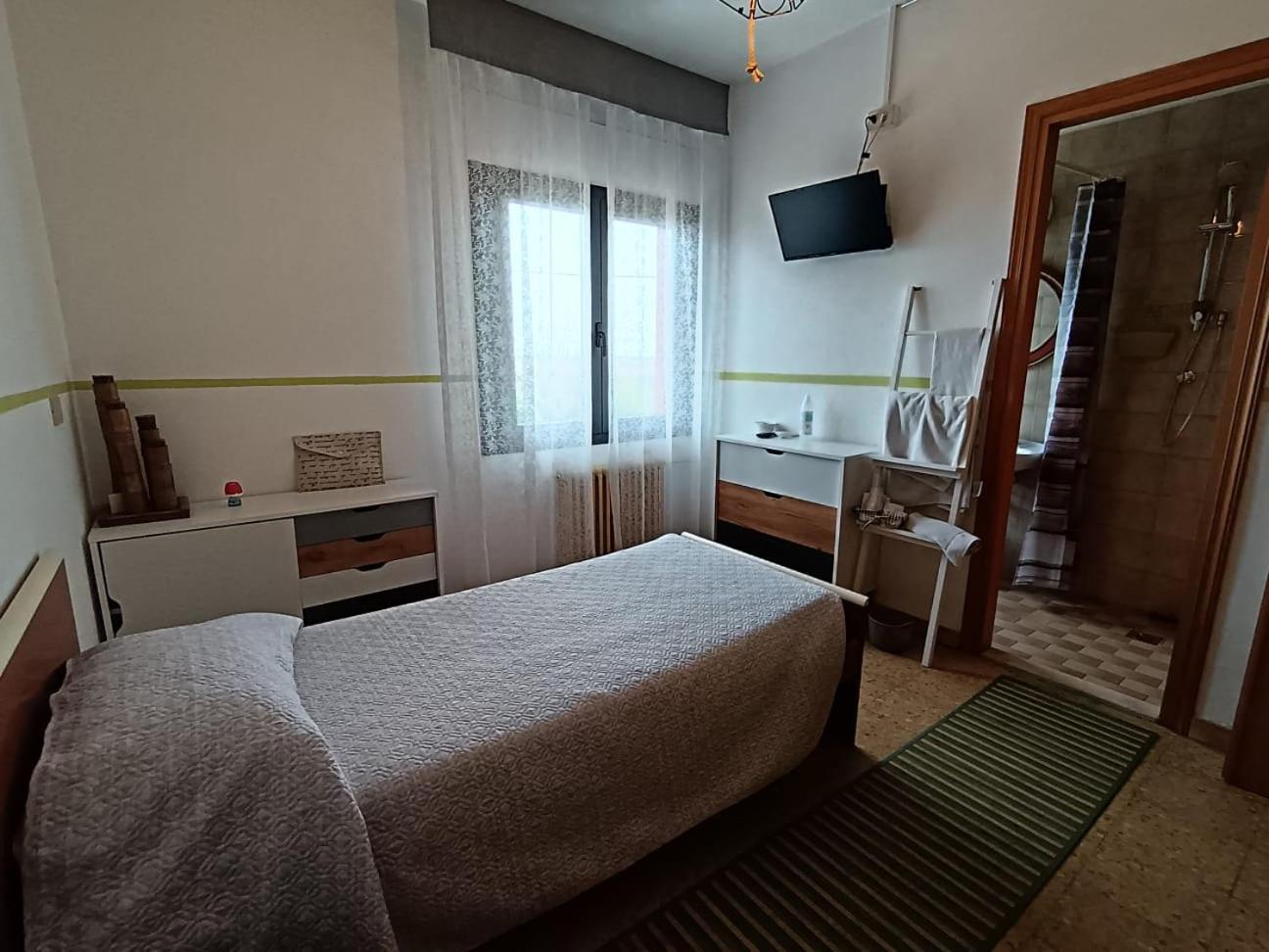 Brussa 340 Hotel Екстериор снимка